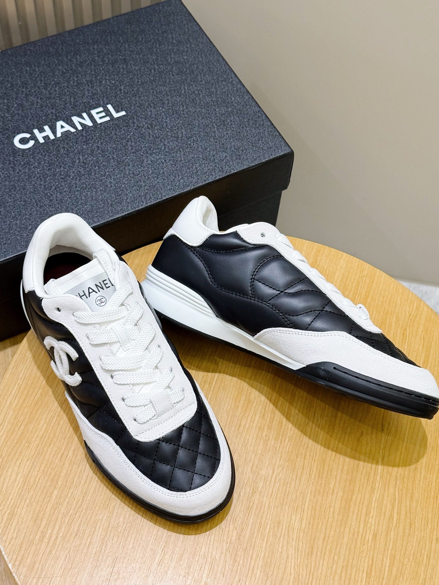 CHL Sneakers Woman 2 Color's
