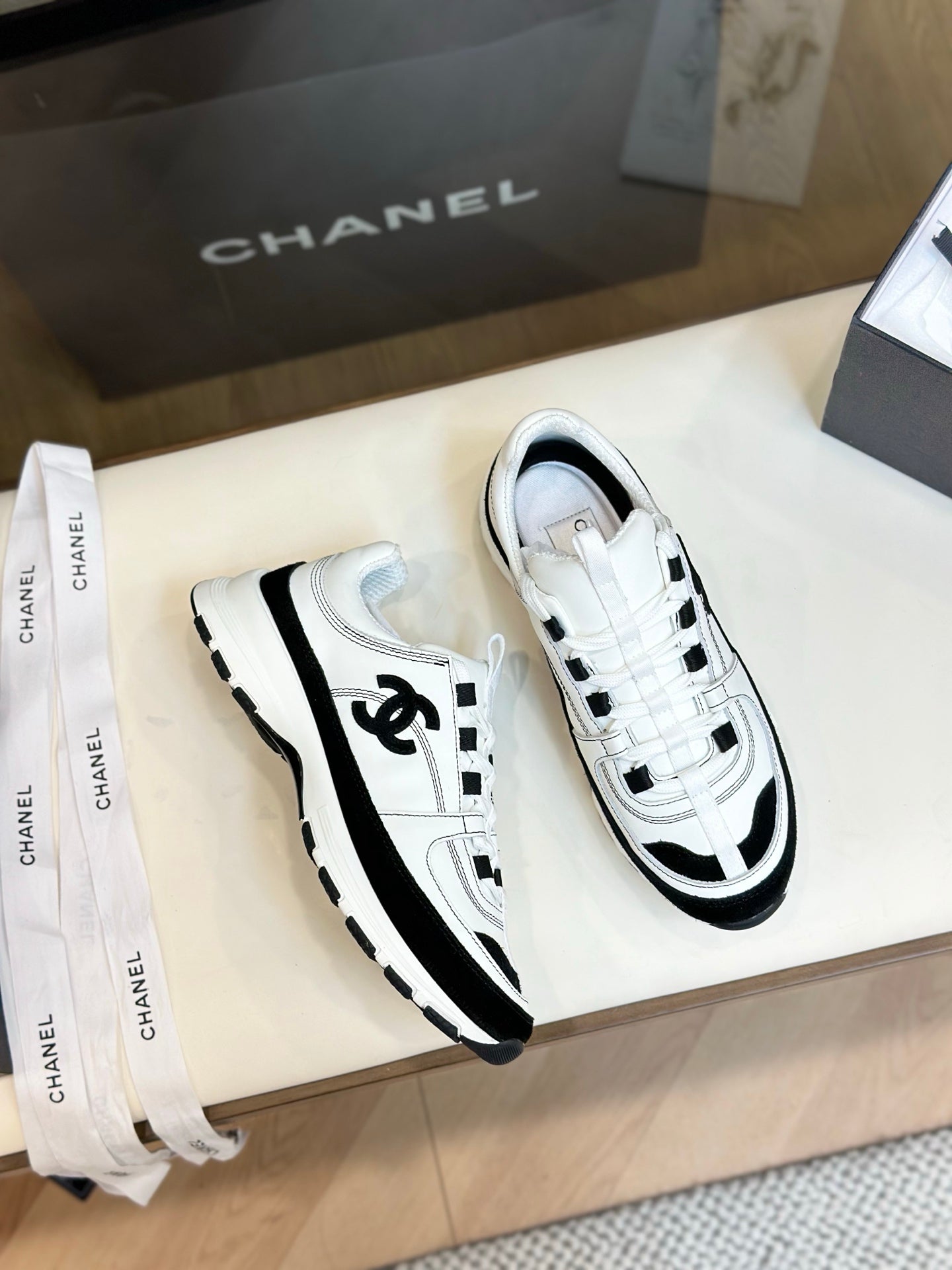 CHL Sneakers Woman