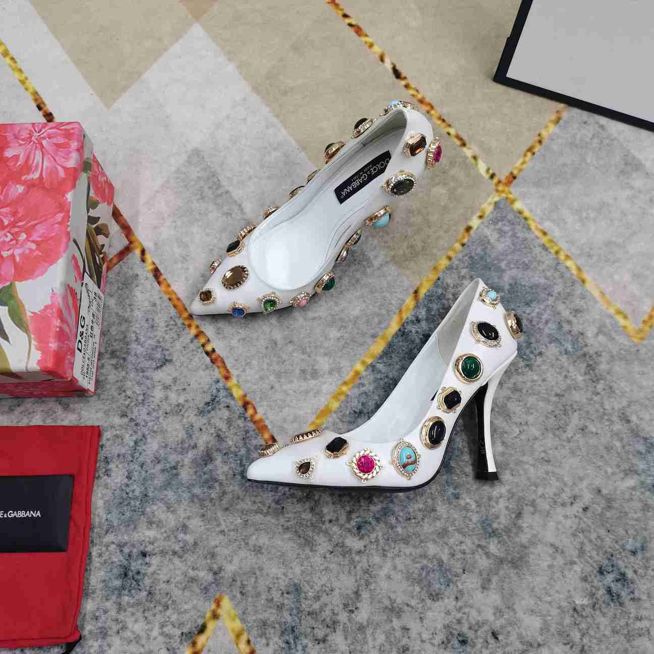 G D shoes Woman 5 Color's 42