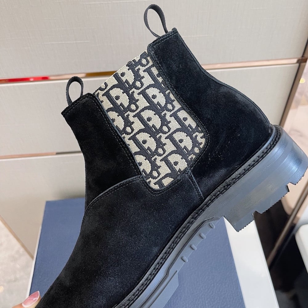 CHD Woman Boots 2 Color's