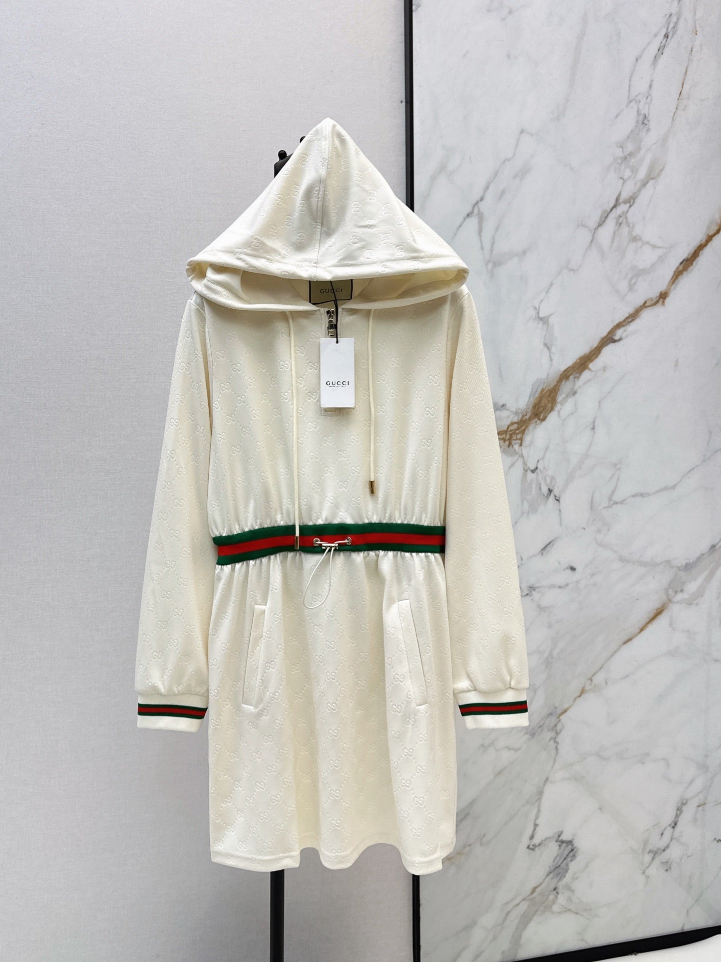 GU Dress Sport Hoodie 2 Color 's Limited