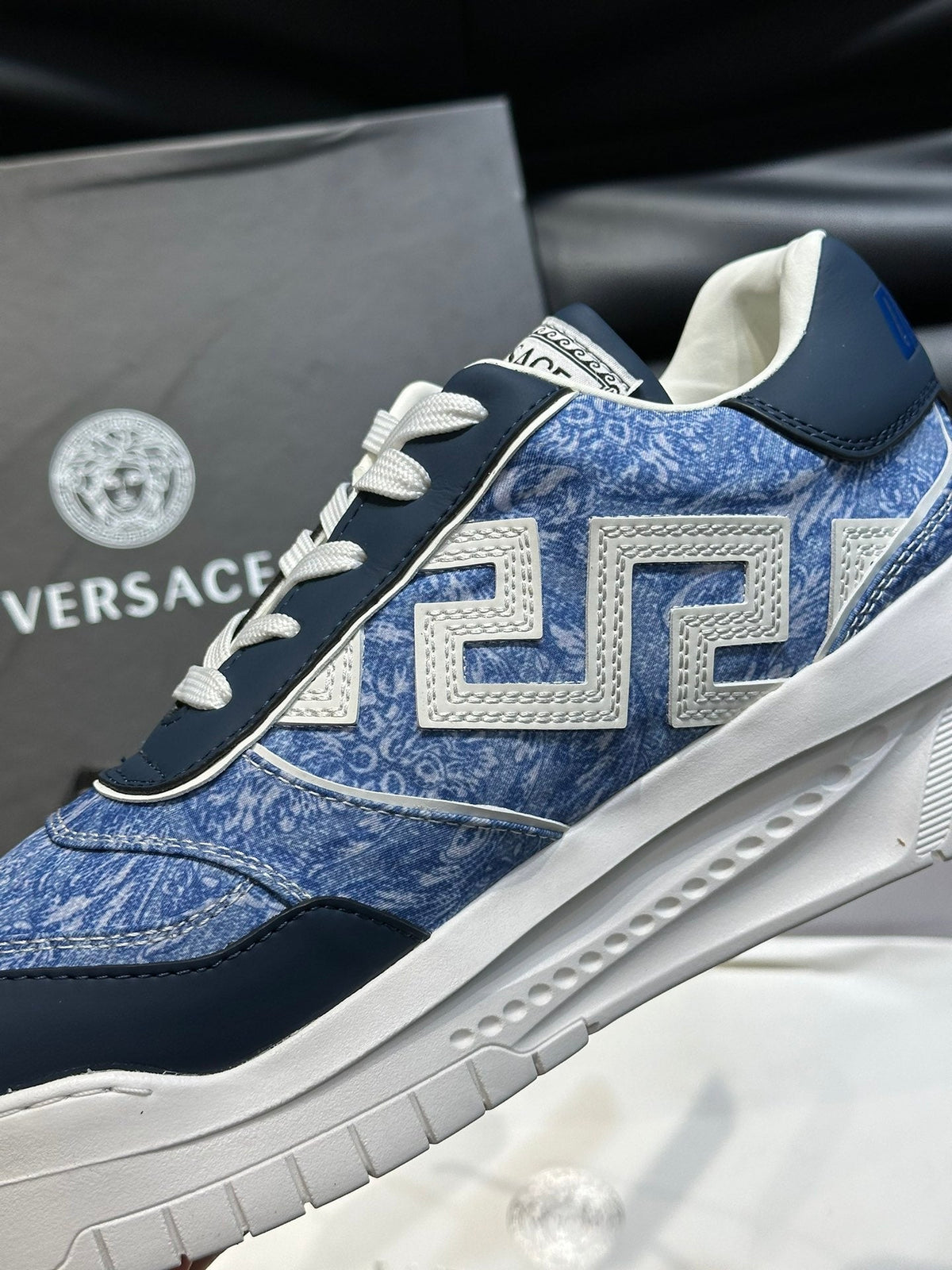 VRC Sneakers Man 46