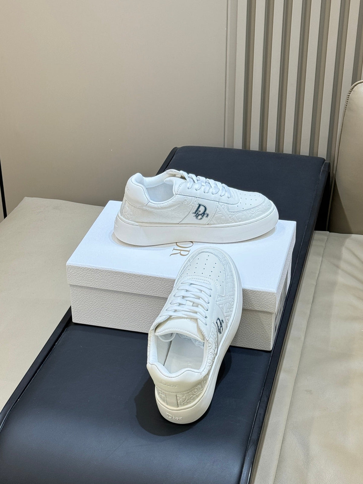 CHD Sneakers Woman
