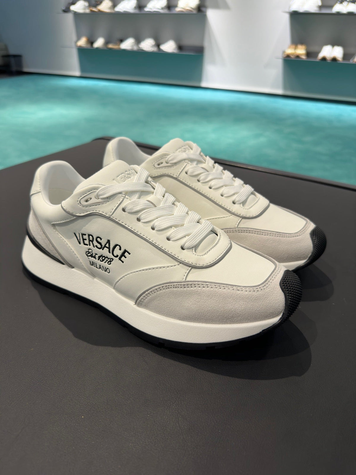 VRC Sneakers Man 3 Color 's