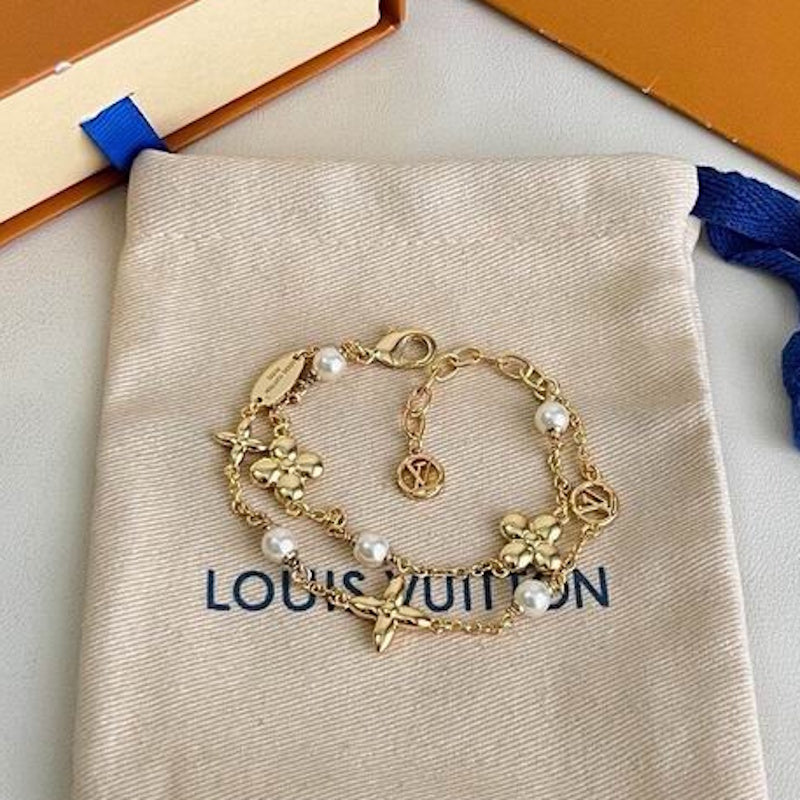 LU Fashion Bracelet