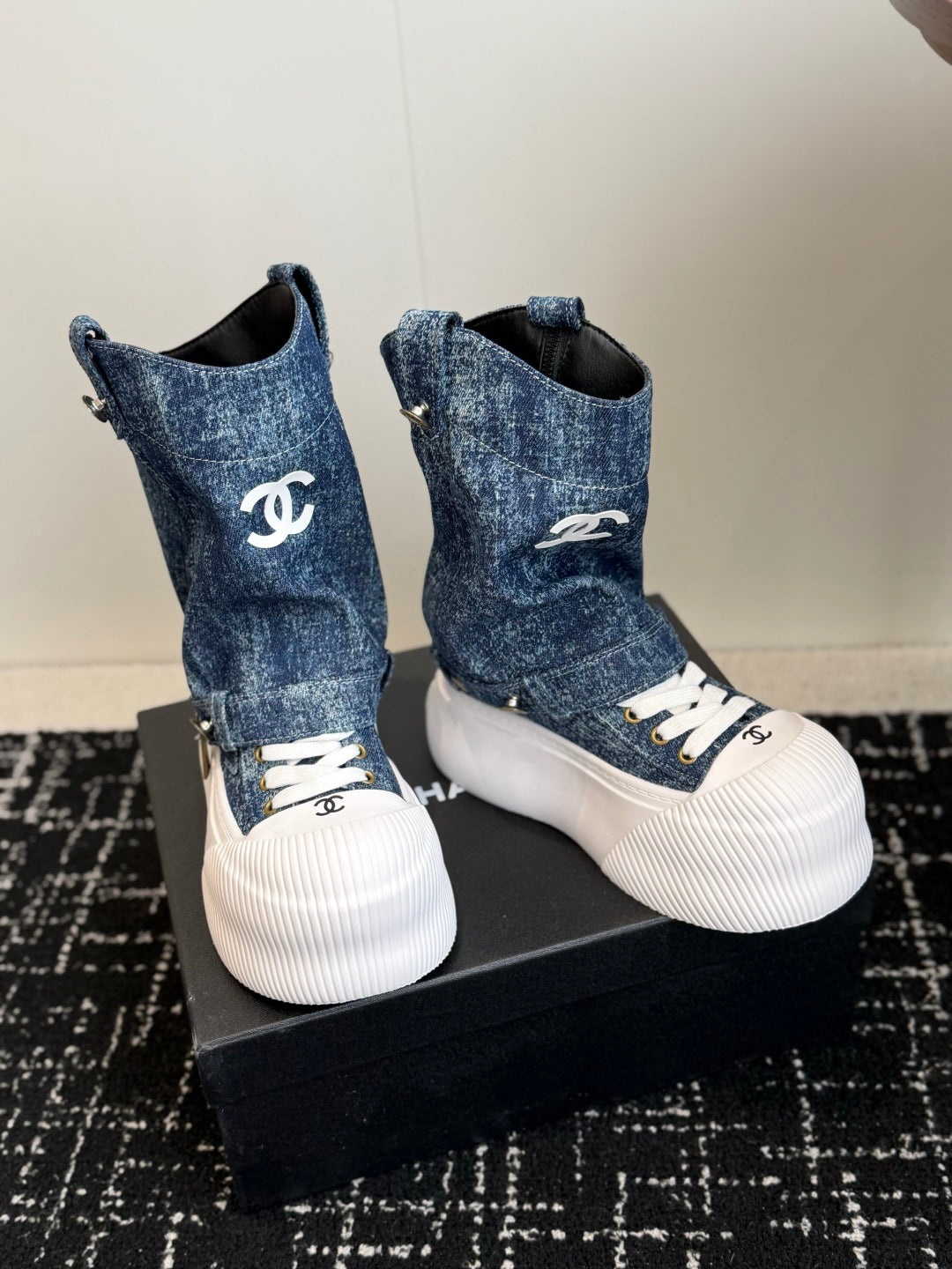 CHL Sneakers Boots Low 2 Color's