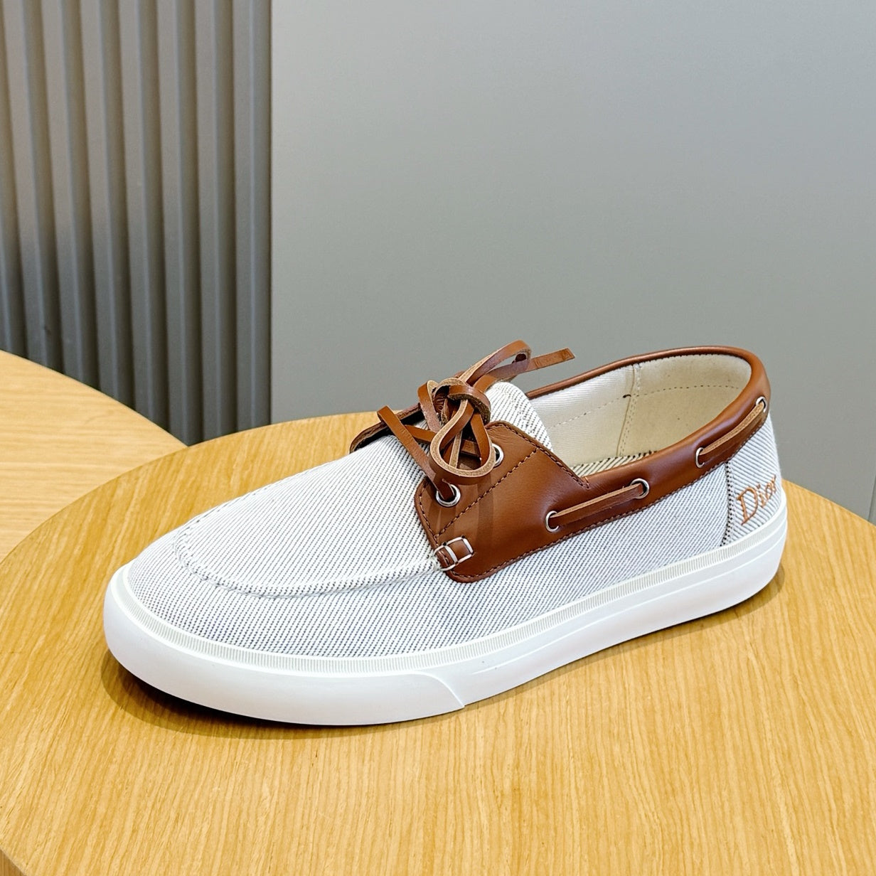 CHD Shoes 2 Color's Unisex