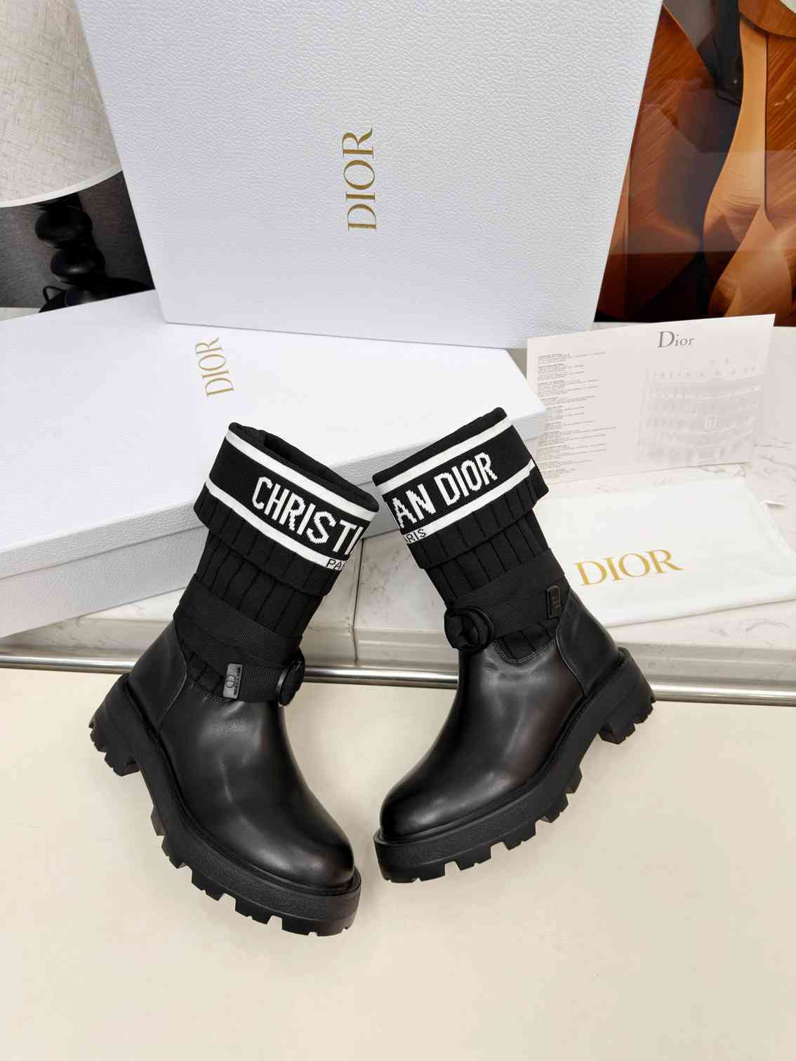CHD Woman Boots 2 Color's