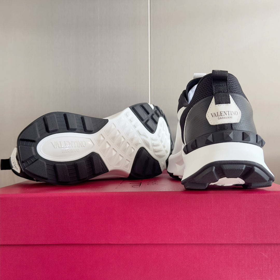 VV Sandals Sneakers 46