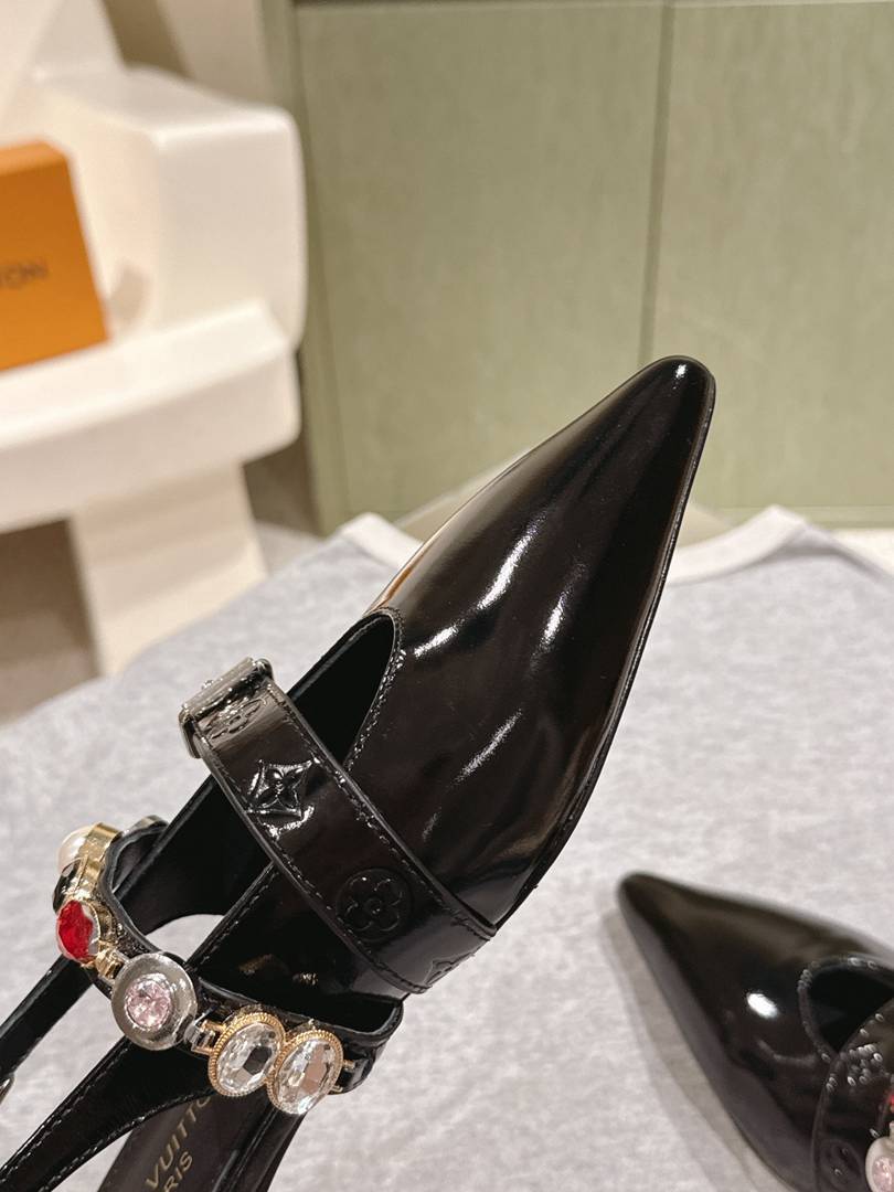 LU shoes Woman 4 Color's