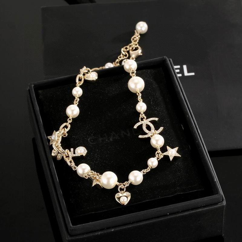 CHL Fashion Necklace