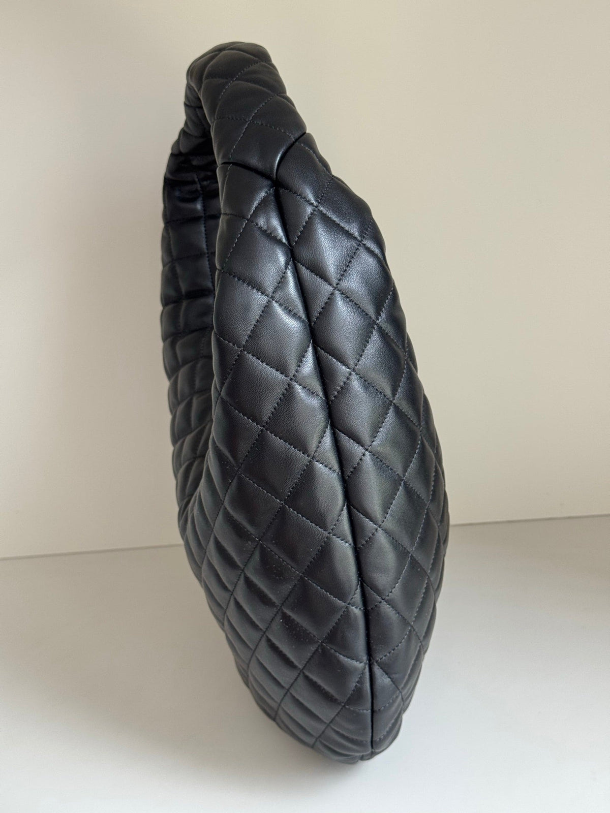 Y L i care  Hobo Bag  44 Cm