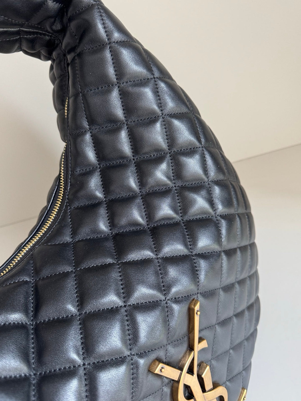 Y L i care  Hobo Bag  44 Cm