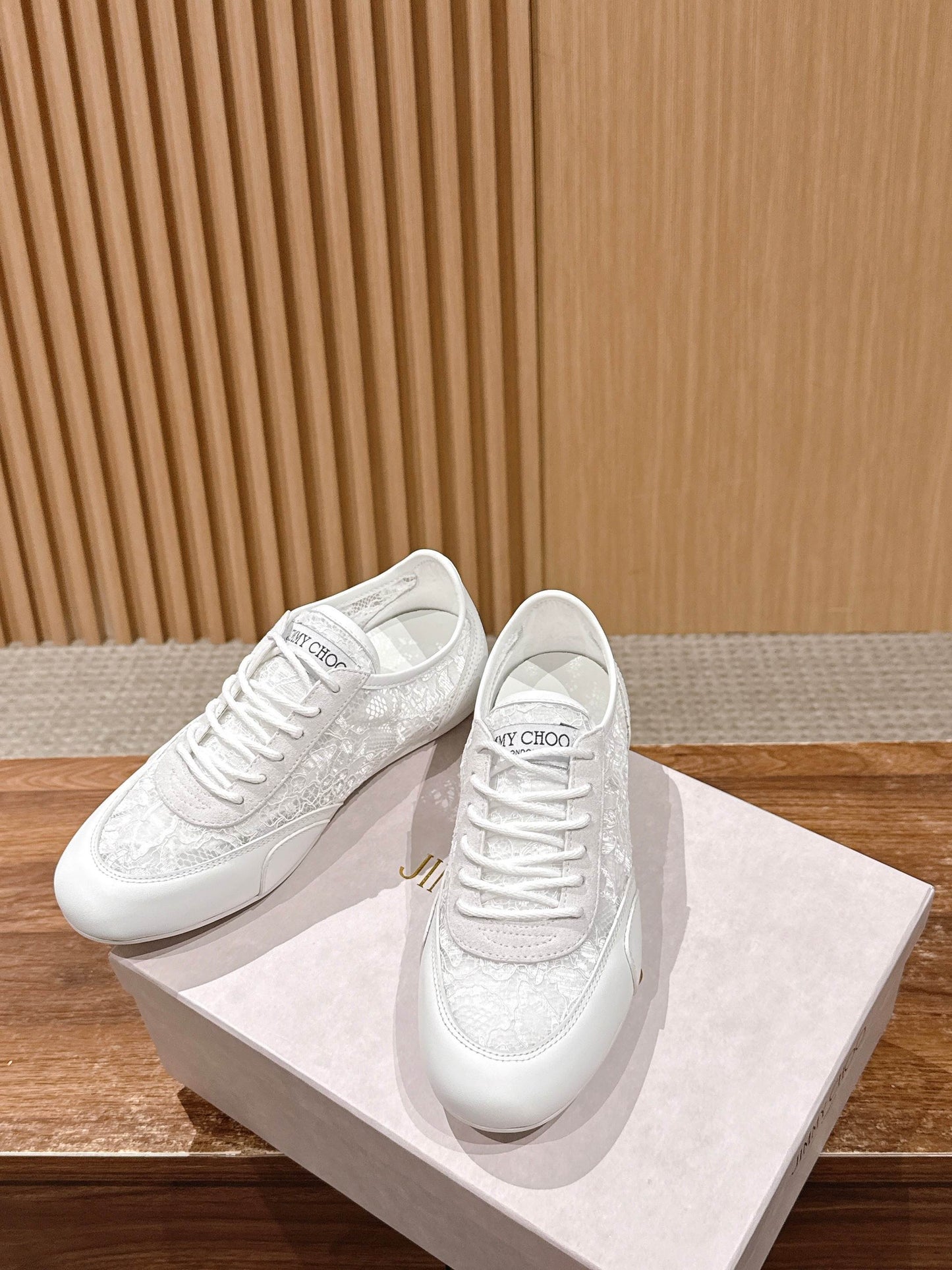 CHU Sneakers Woman 2 Color's