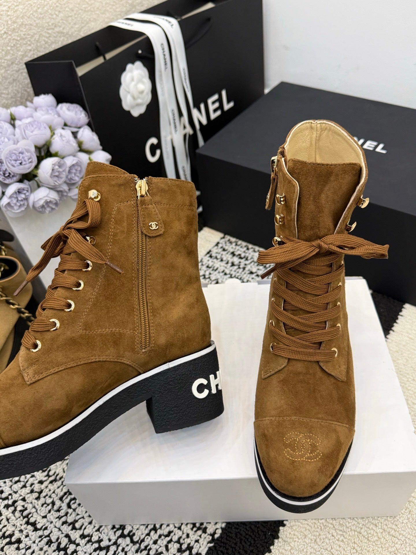CHL Woman Boots 2 Color's