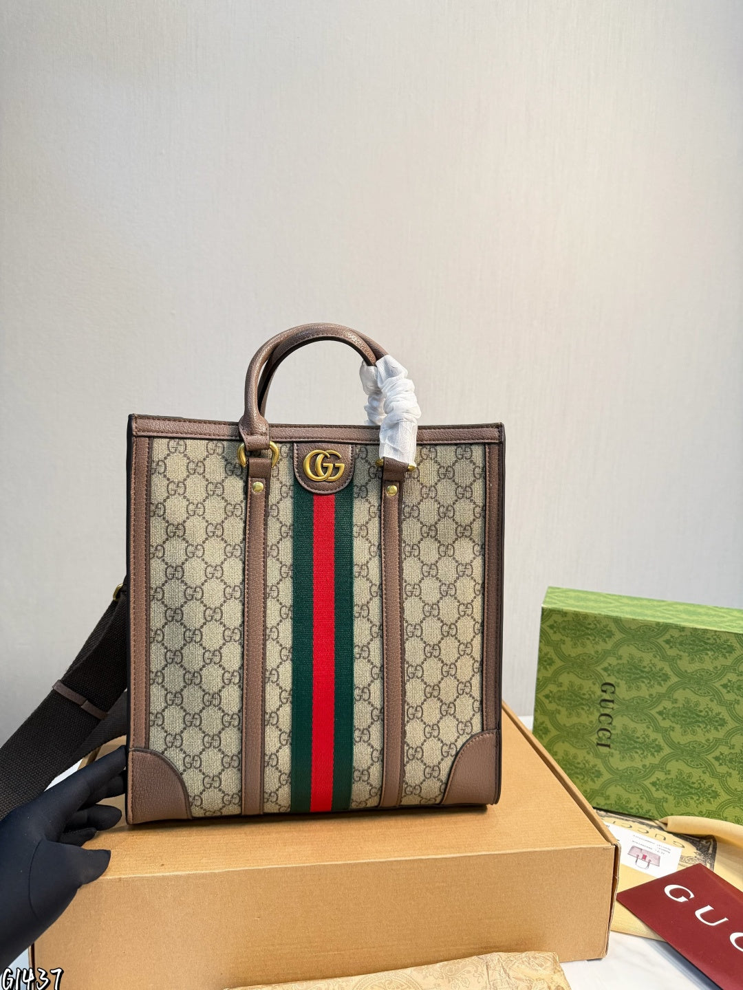 GU x SUPR Shopping  bag 32 cm