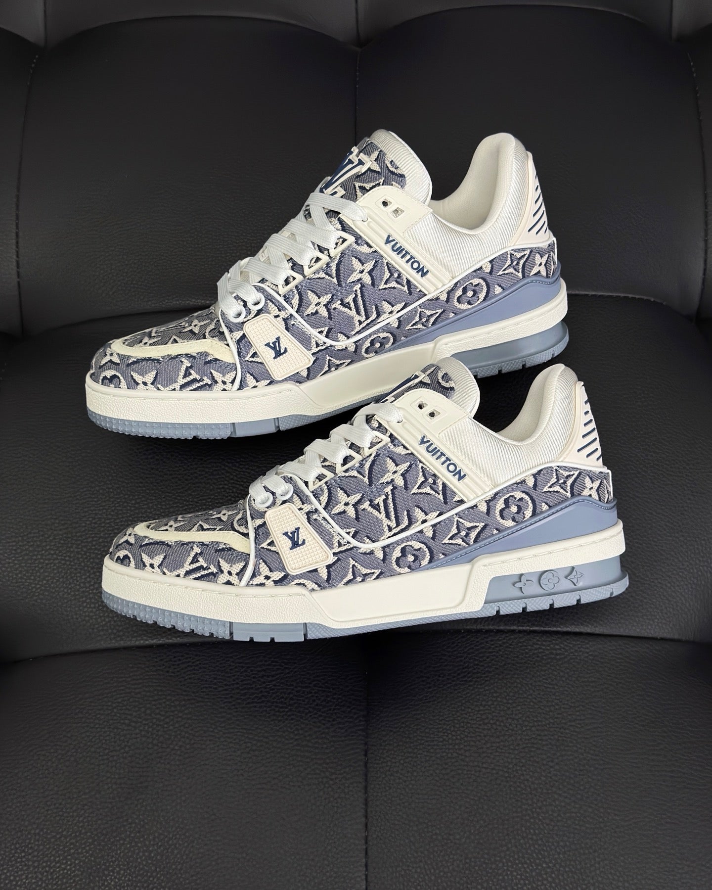 LU  Sneakers  Runner