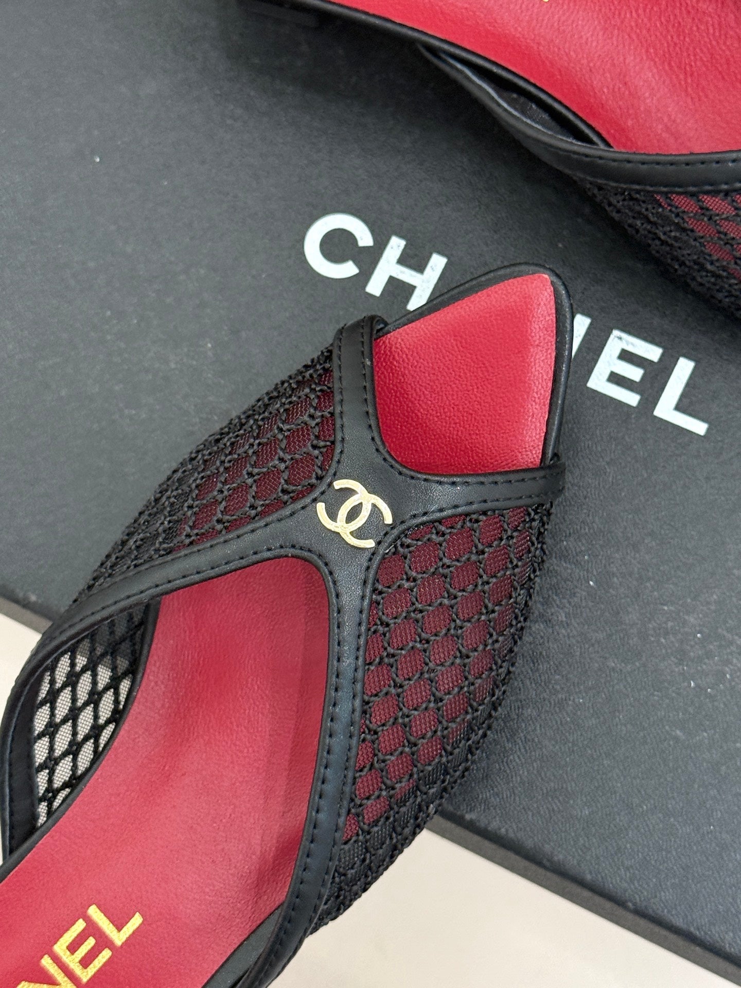 CHL  Slippers  Sandals  Woman 2 Color's