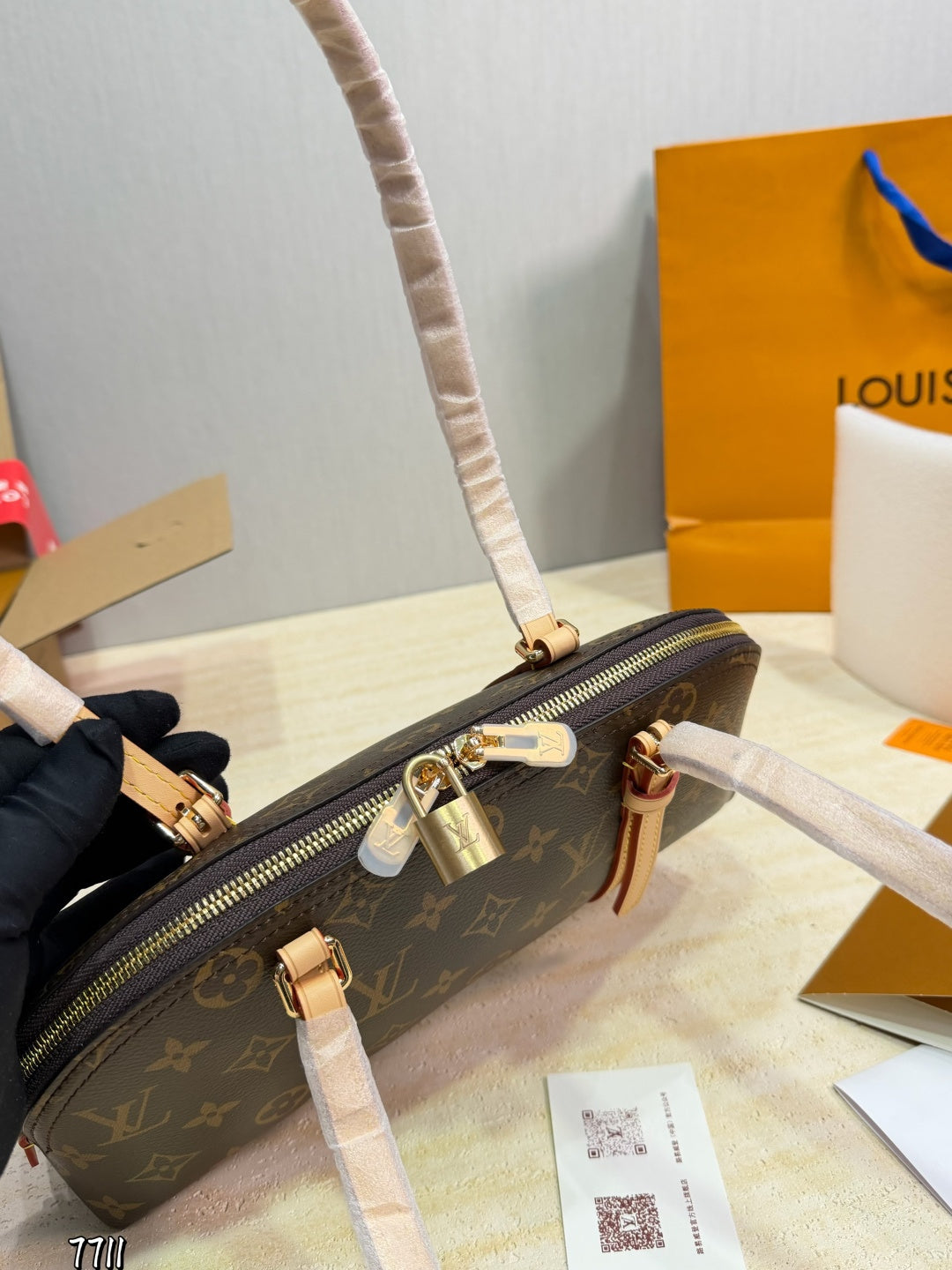 LU Squire east west Bag 28 cm