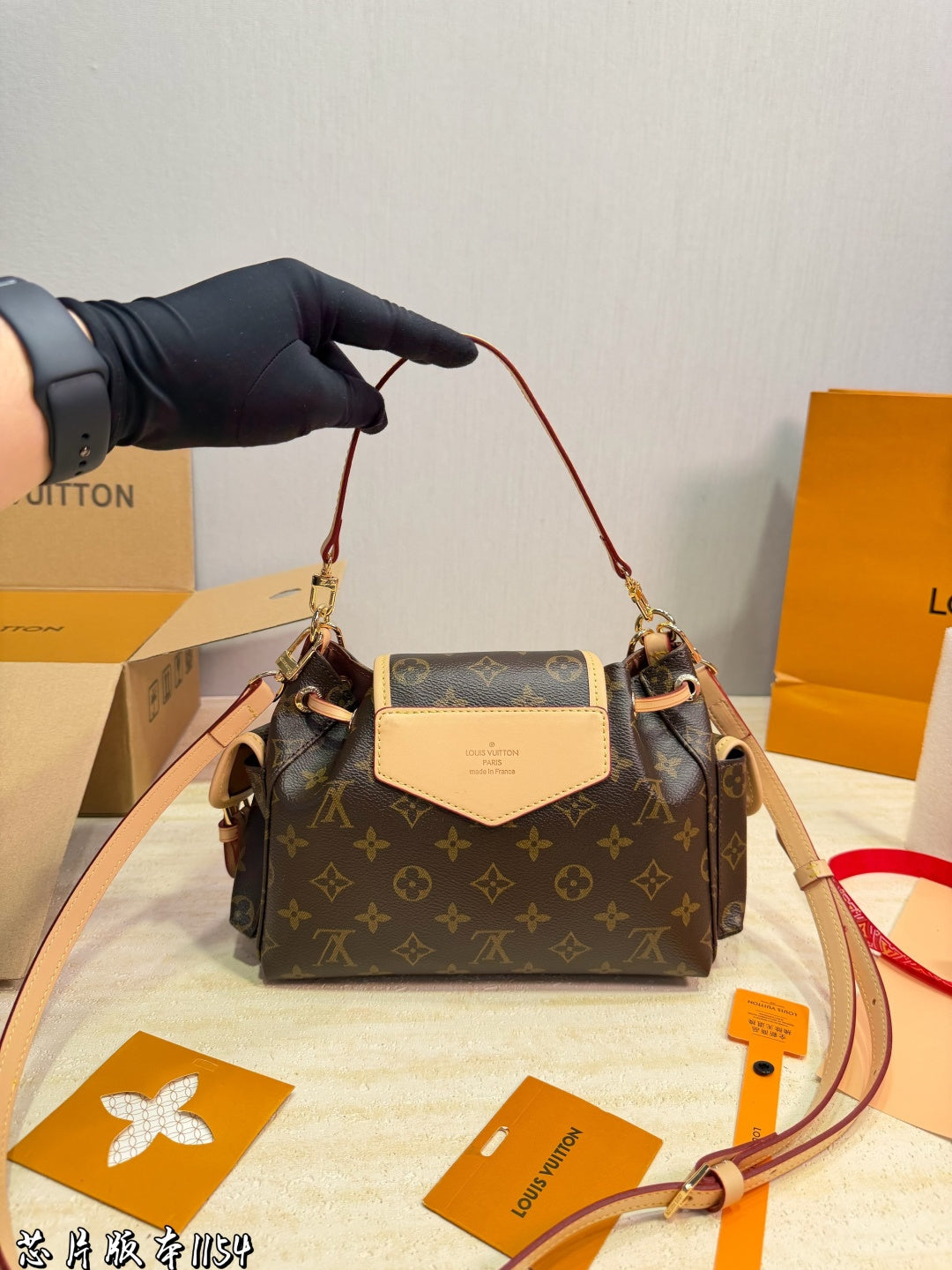 LU Odyssee bag  MM 34 cm
