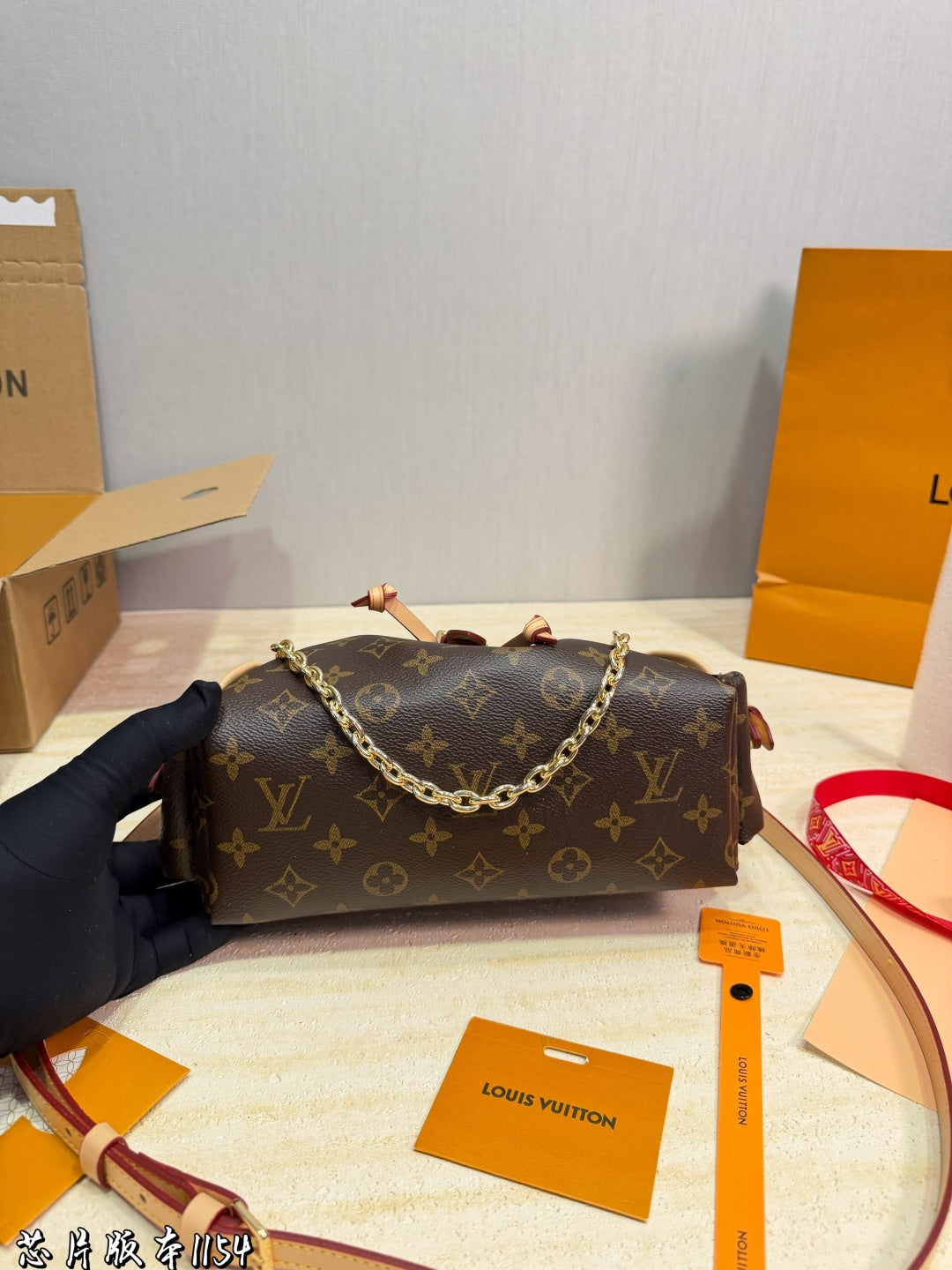 LU Odyssee bag  MM 34 cm