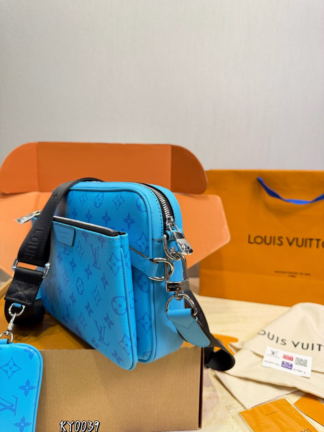 LU Trio messenger  Bag 25 cm
