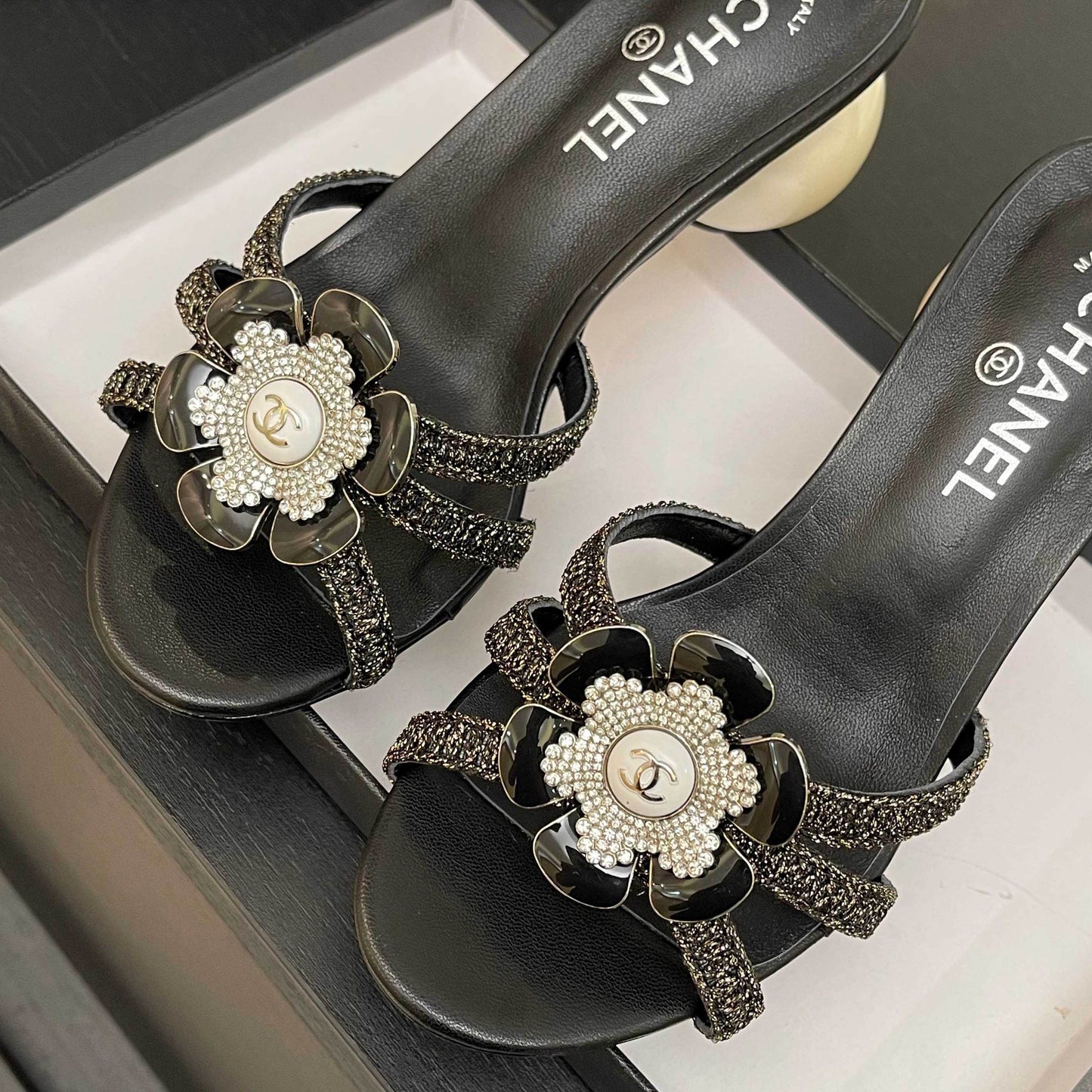 CHL  Shoes  sandals  Woman 3 Color's