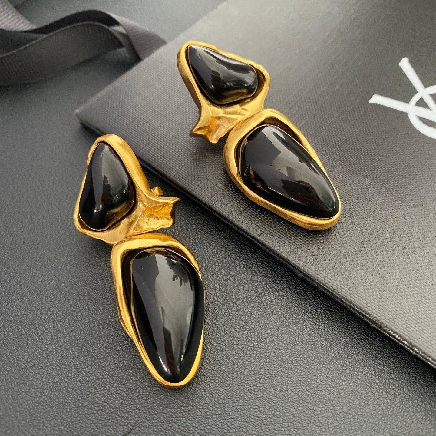 Y L Fashion Earrings