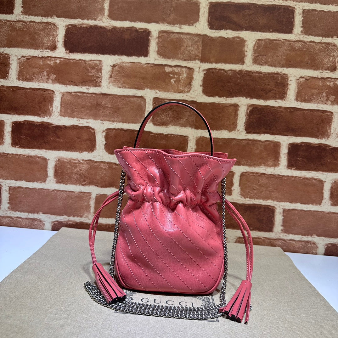 GU  Blondie Small Bucket Bag 20 cm