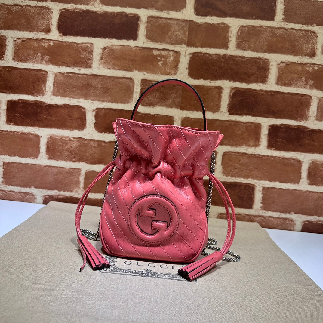 GU  Blondie Small Bucket Bag 20 cm