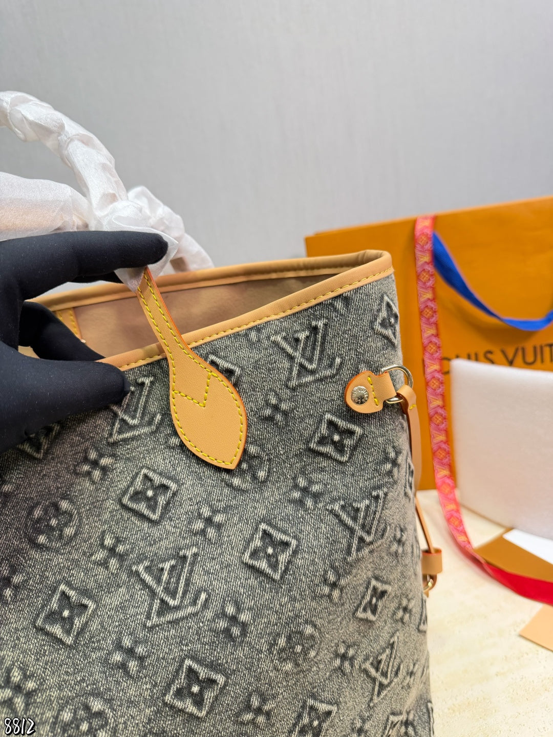 LU bag Never 32 cm