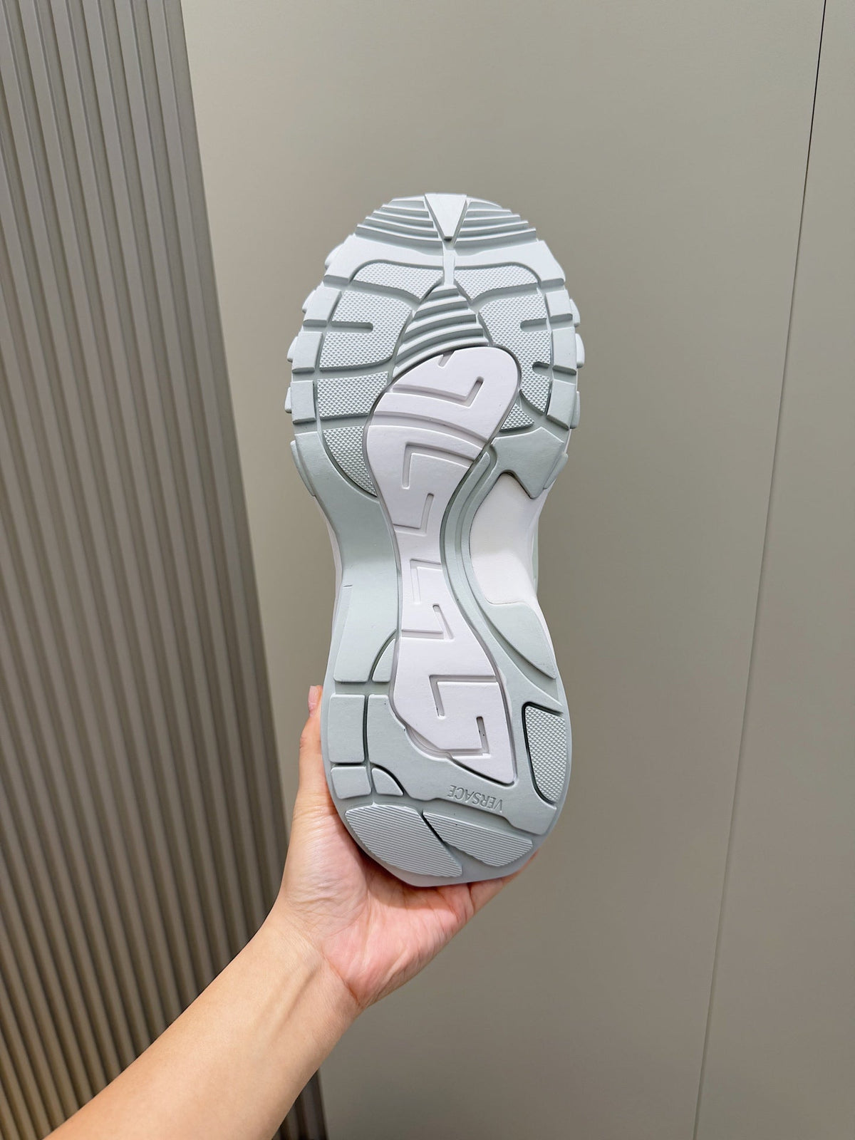 VRC Sneakers Trainers 2 Color's