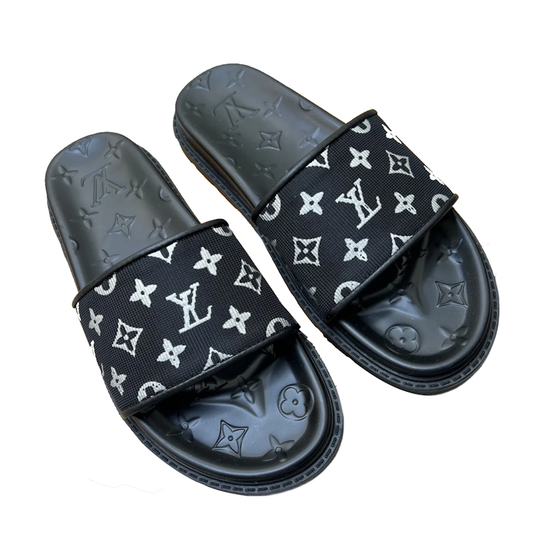 LU Slippers Man 46