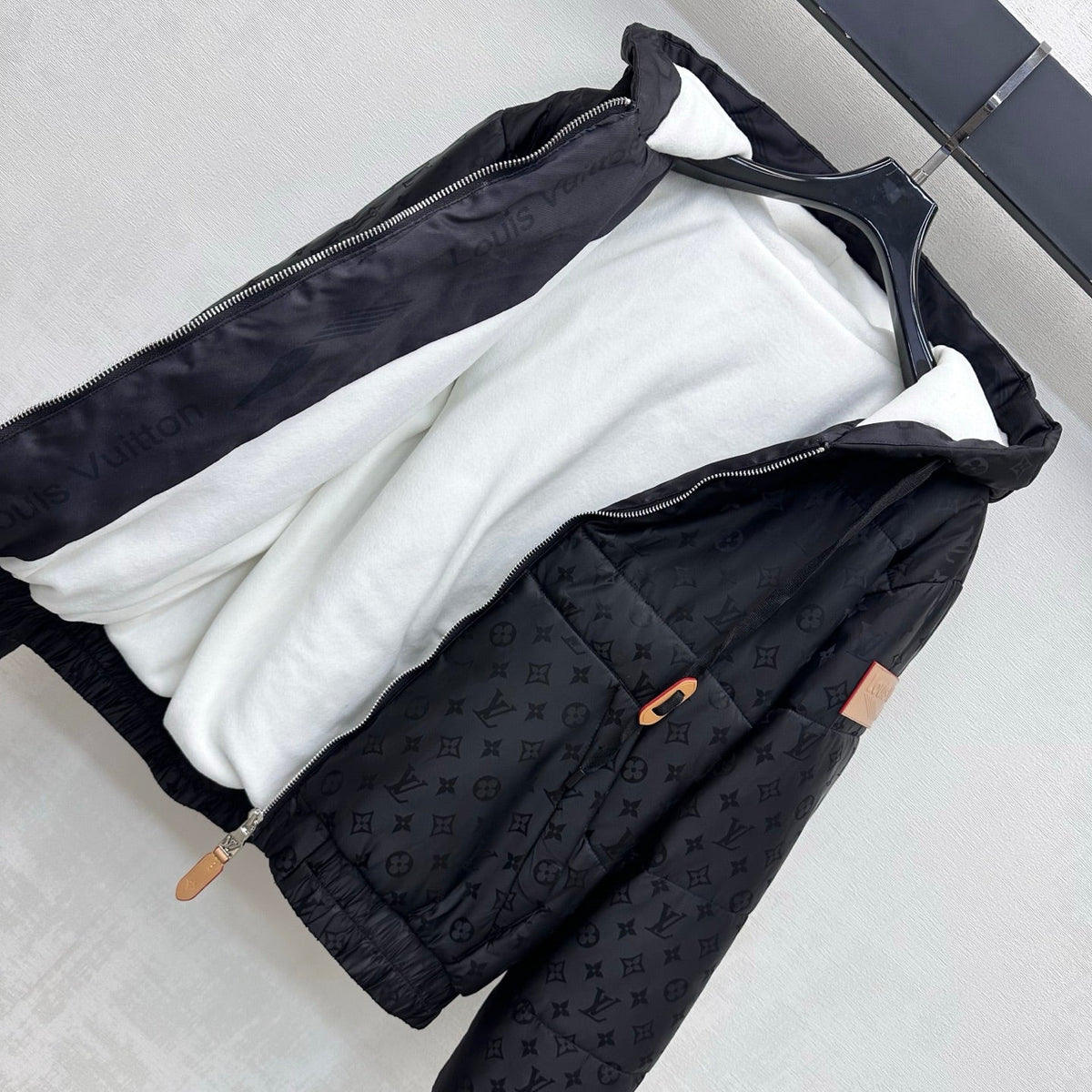 LU   Woman  Jacket