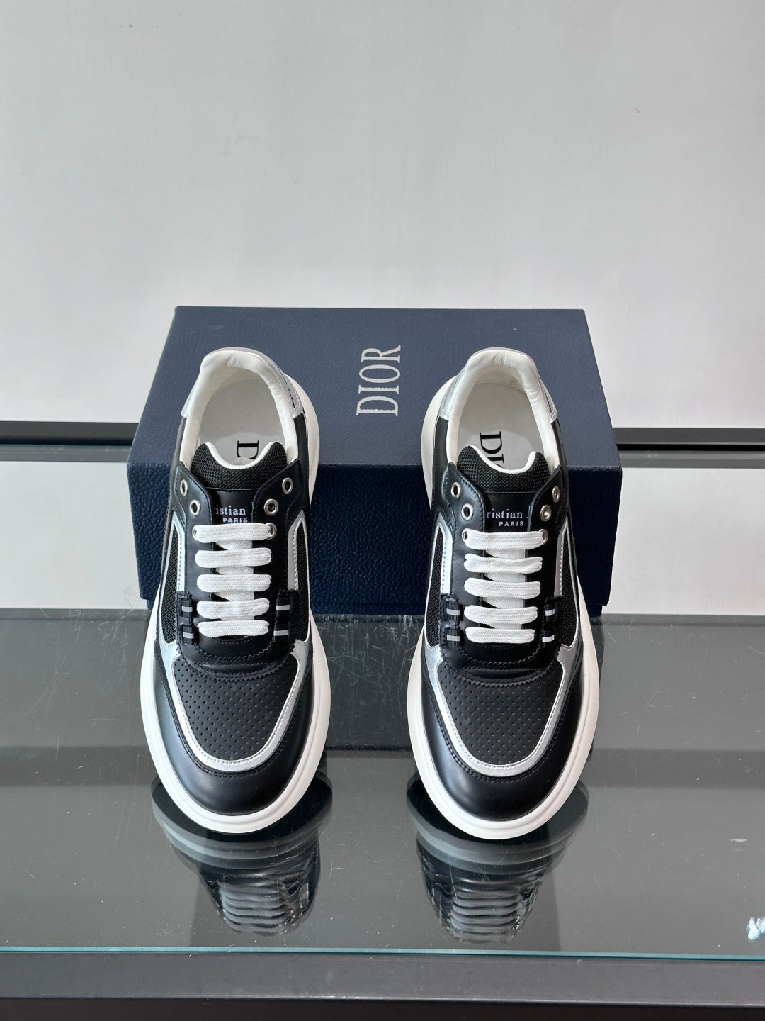 CHD runner  Sneakers 2 Color's