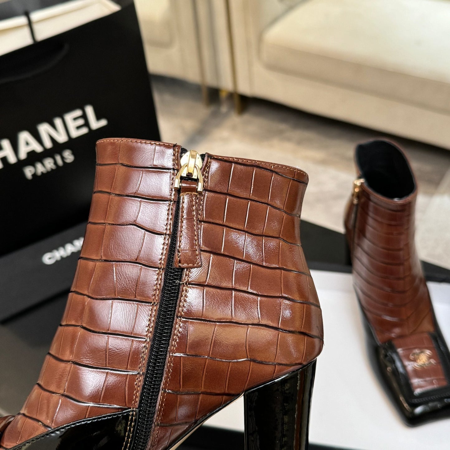 CHL Woman Boots 2 Color's