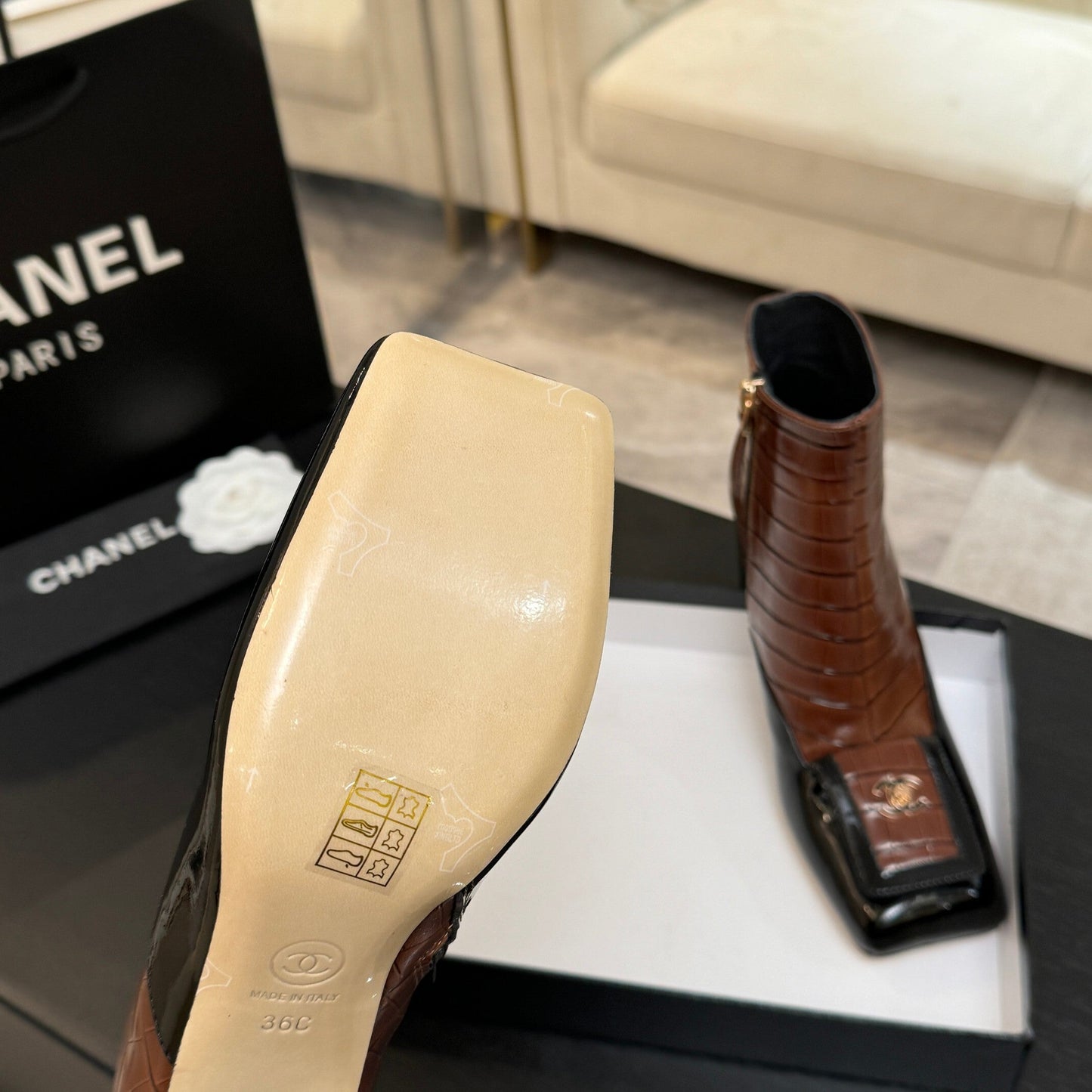 CHL Woman Boots 2 Color's