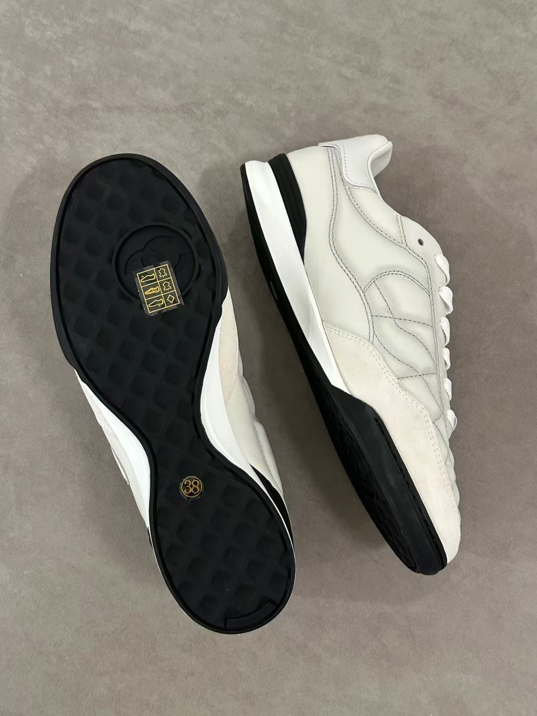 CHL Sneakers Woman