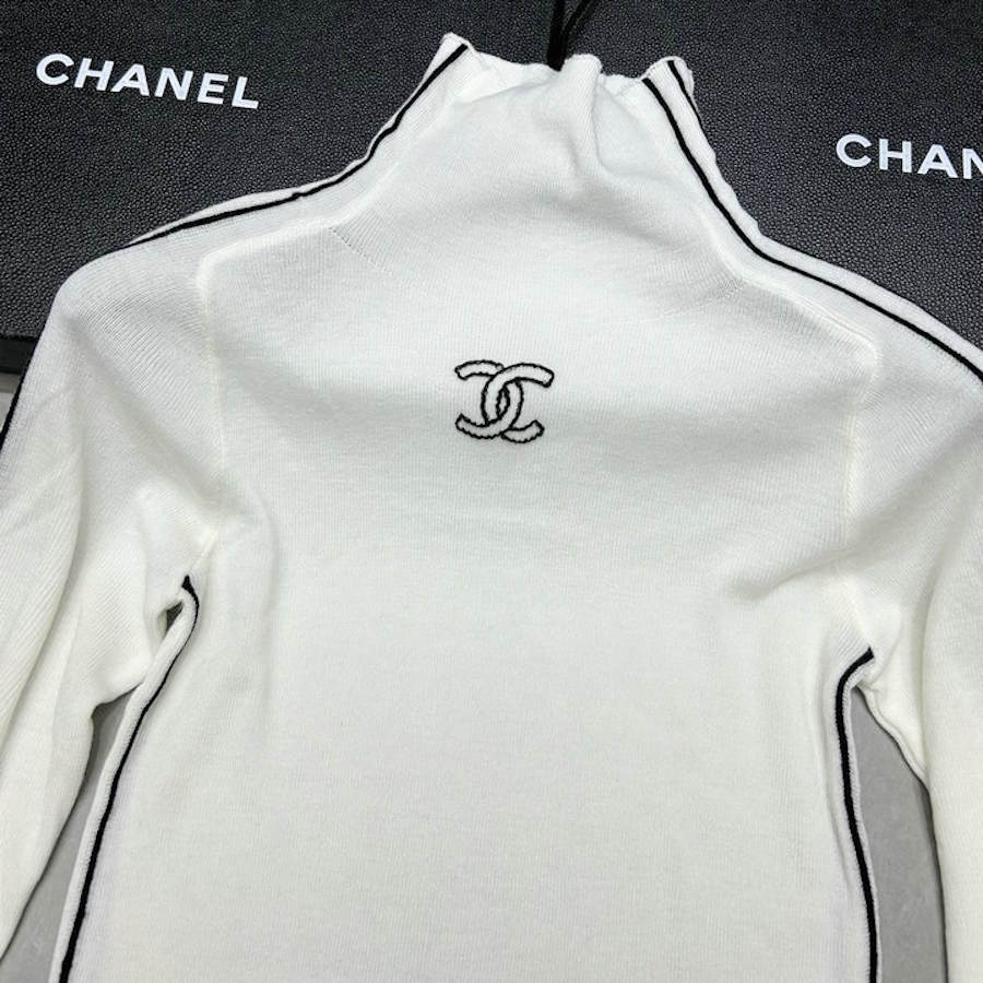 CHL Sweater 2 Color's