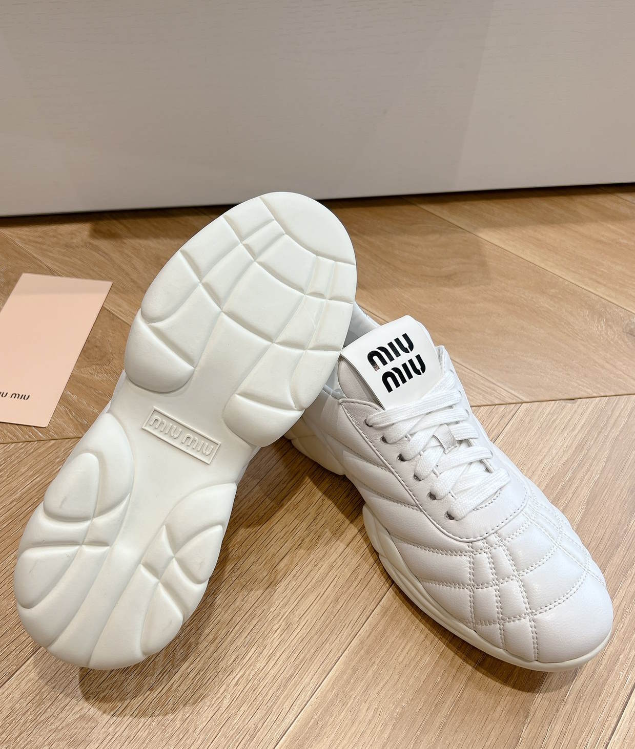 MIU MI  Sneakers 2 Color's Woman