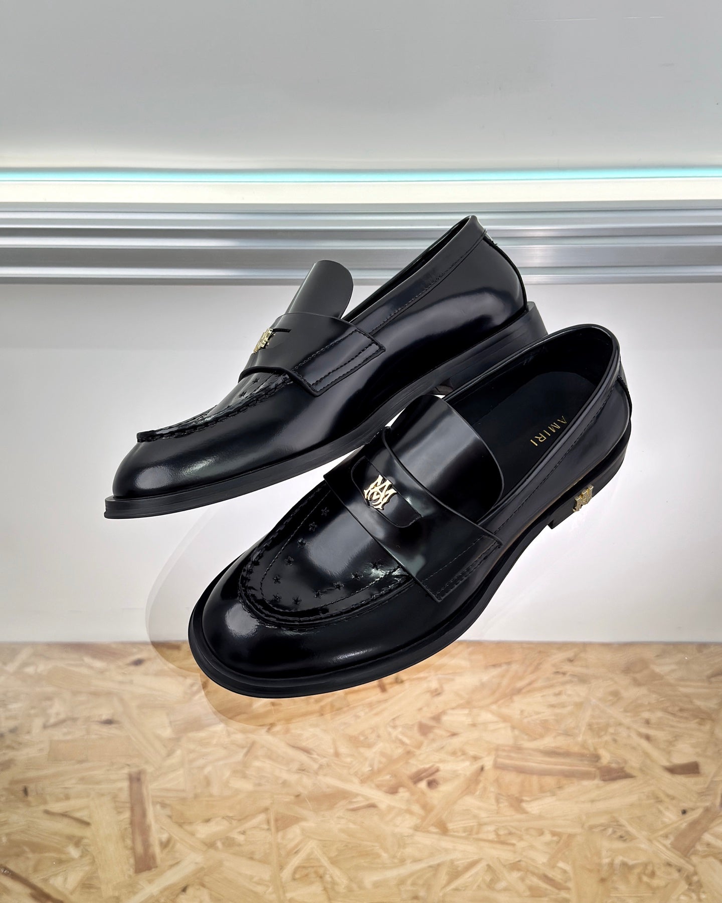 AMR Shoes Man