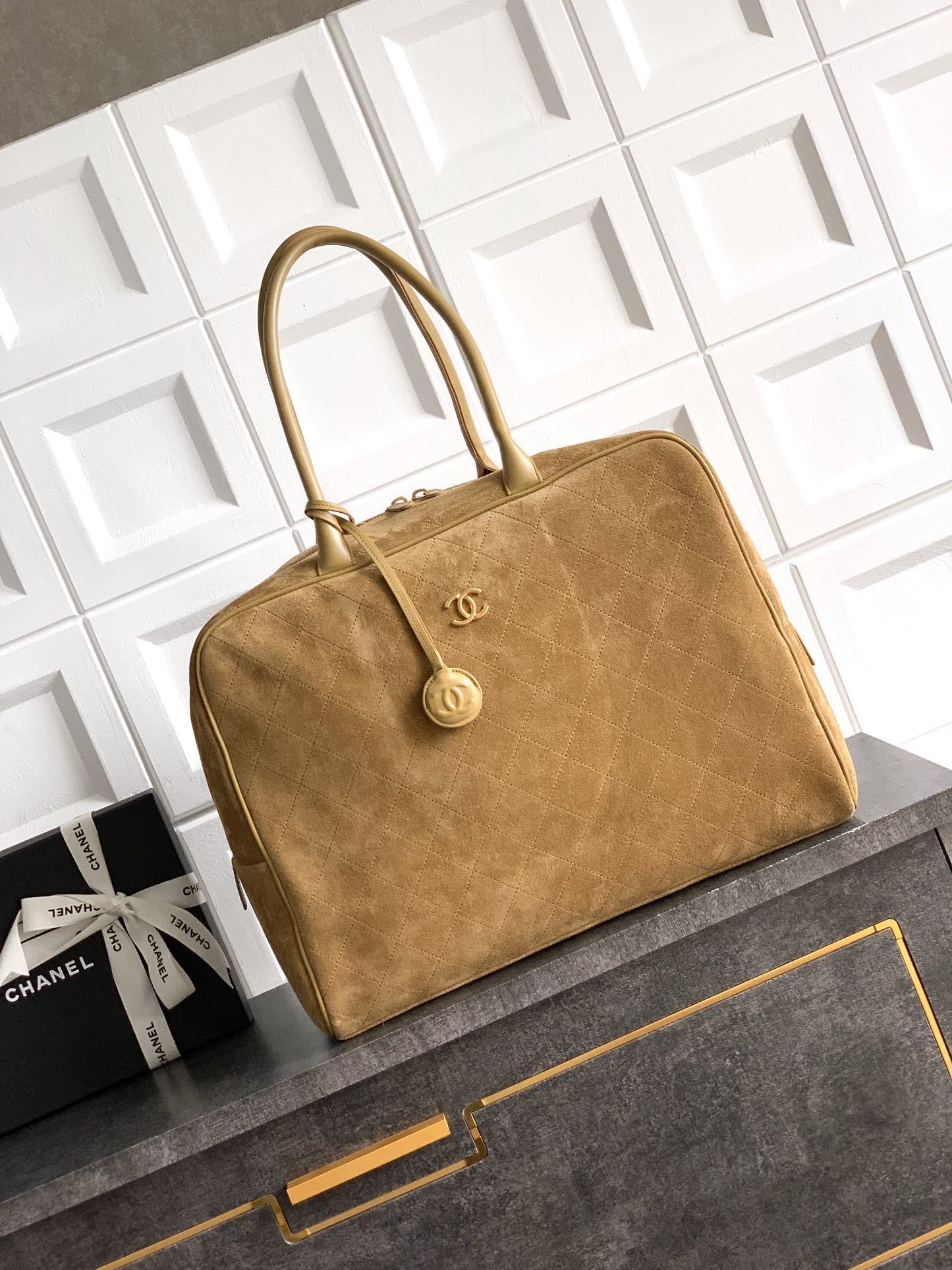 CHL XL suede bag new season 41 cm