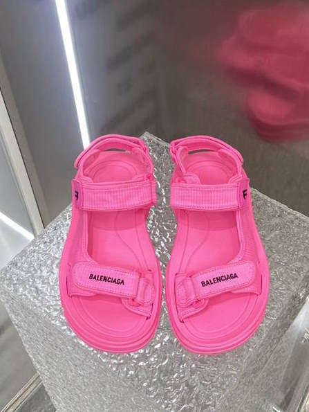 SNBAL Sandals