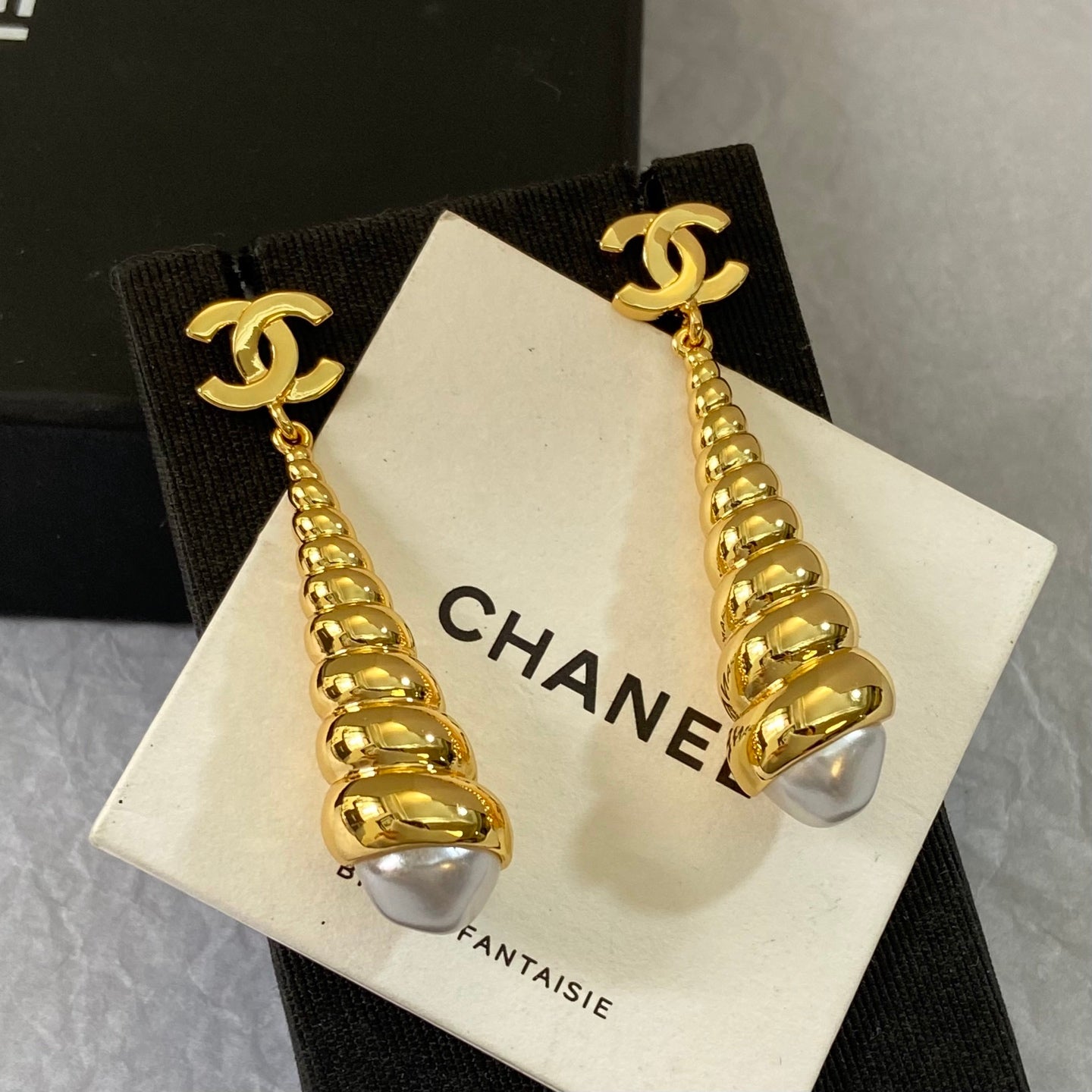 CHL Fashion Earrings