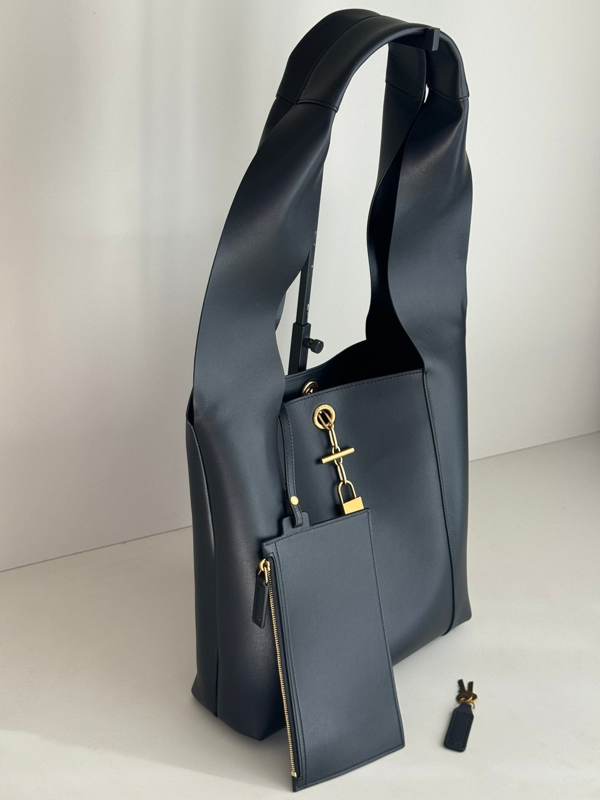 Y L  Bag 27 cm