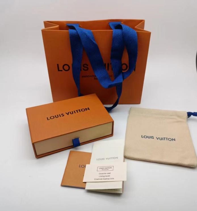 LU Fashion earrings BOX set  SALE-min order required