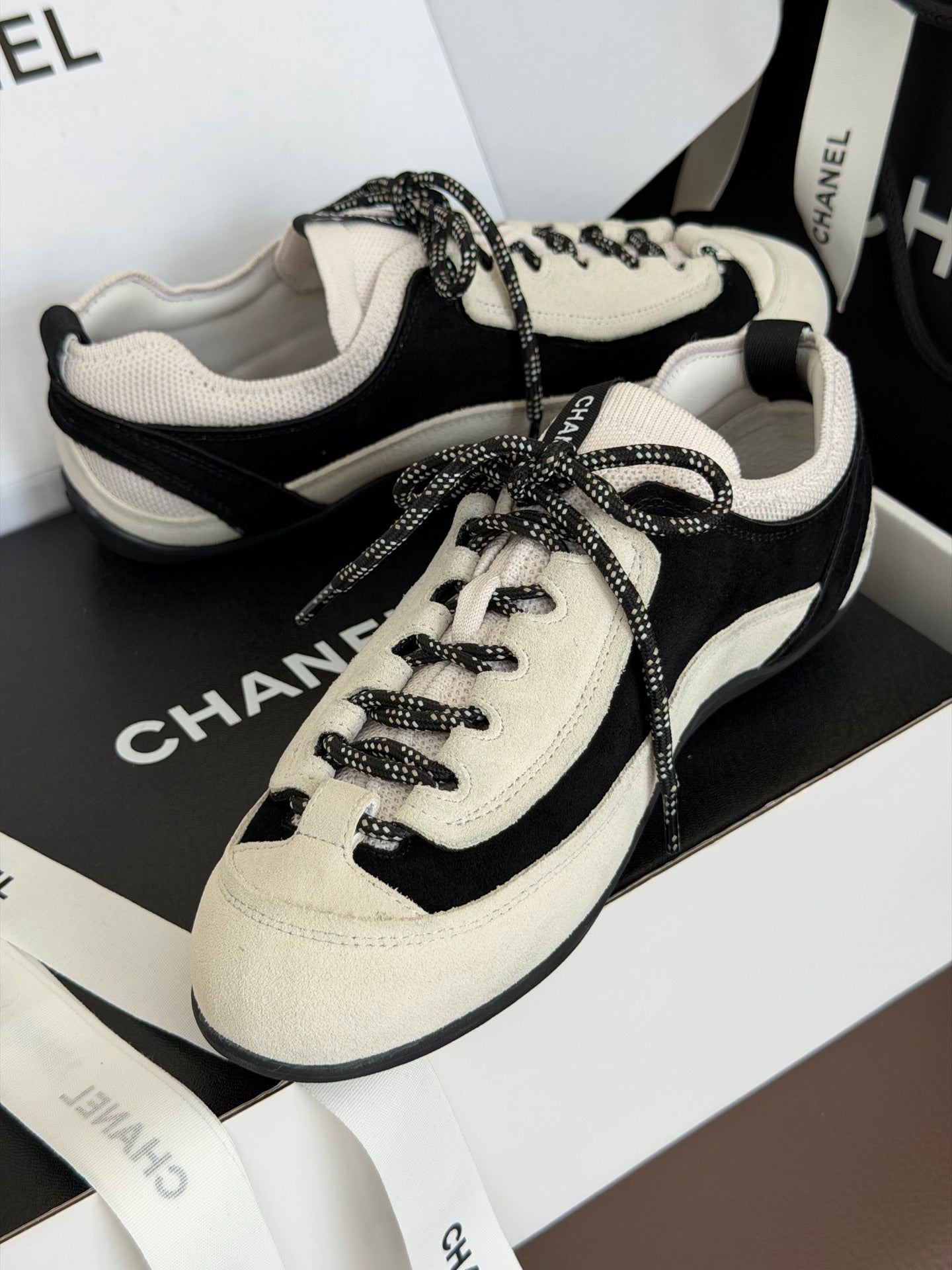 CHL  Sneakers Woman 2 Color's