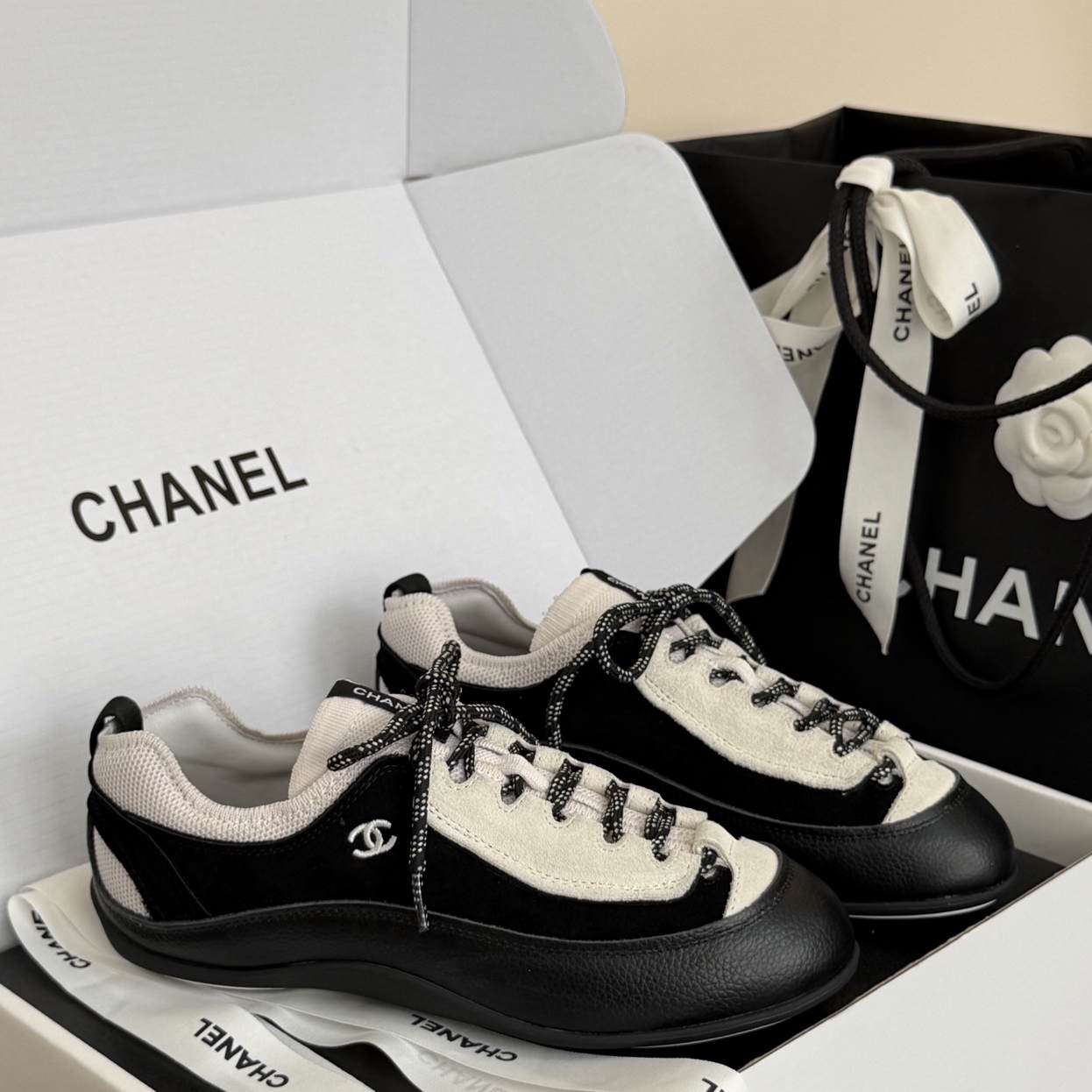 CHL  Sneakers Woman 2 Color's