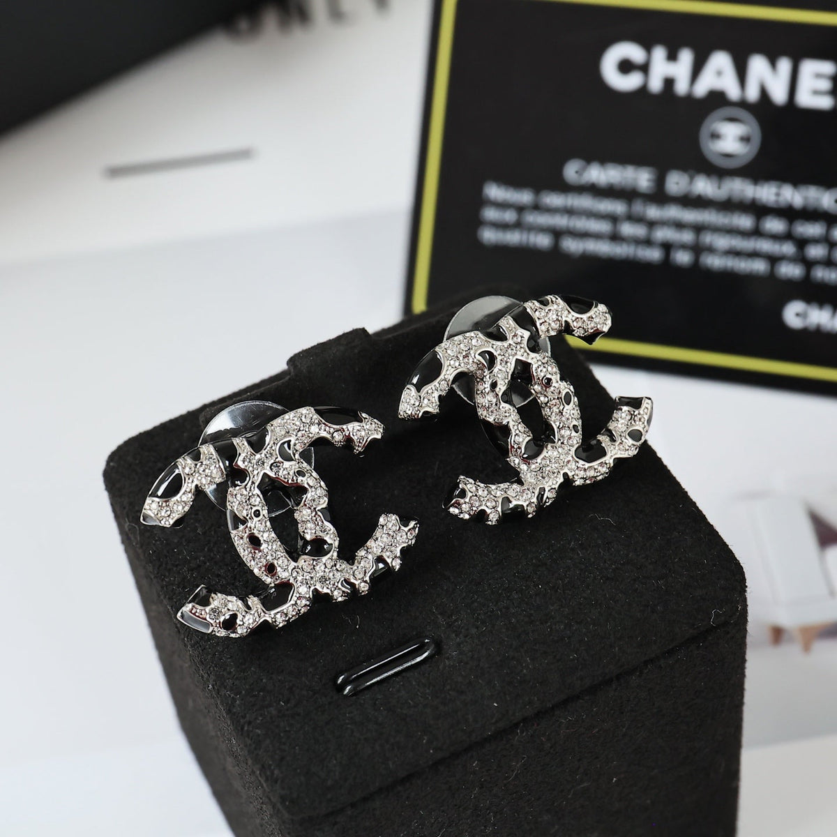 CHL Fashion Earrings