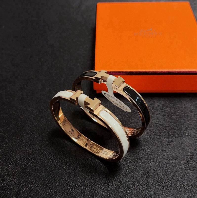 HRM Fashion Bracelet